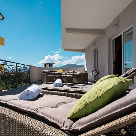 Apartments Cambio Kaštela Zewnętrze zdjęcie